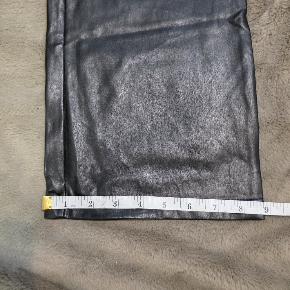 🆕️ Aritzia Upstage Flared Vegan Leather Pant - Picture 16 of 16